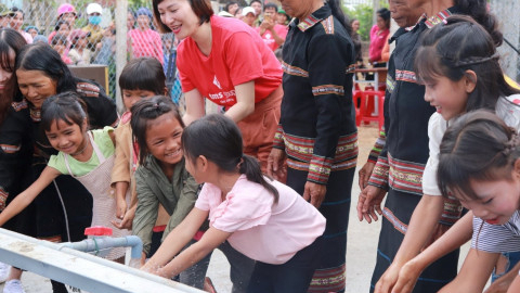 Mang Yang residents warmly welcome new clean water supply